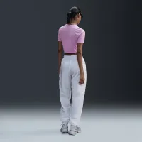 Nike Sportswear Essential жіноча Slim Cropped футболка Pink