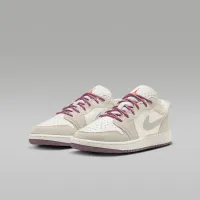 Nike Air Jordan 1 Low SE Big детские Кроссовки цвет белый