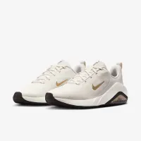 Nike Bella 7 жіноча для тренування Кросівки колір сірий