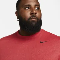 Nike Dri-FIT Legend чоловічі Fitness футболка колір червоний