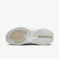 Nike Air Max Bliss LX жіноча Кросівки колір білий