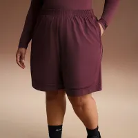 NikeSKIMS Airy жіноча Relaxed шорти колір червоний