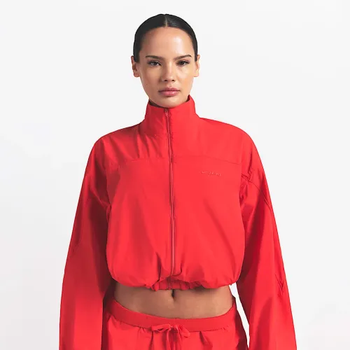 NikeSKIMS Woven Nylon жіноча Crop Куртка колір червоний