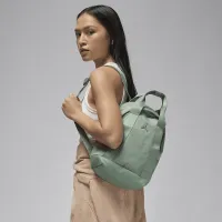 Nike Jordan Alpha Mini рюкзак (9L) цвет зеленый