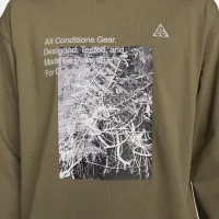 Nike ACG Men's Long-Sleeve T-Shirt Green