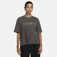 Nike Sportswear женская футболка цвет коричневый