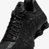 Nike Shox R4 женская Кроссовки цвет черный