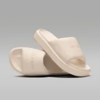 Nike Jordan Sophia жіноча Slides колір коричневий