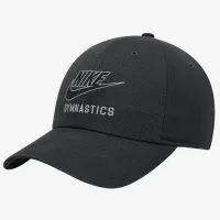 Nike Club Unstructuколір червоний Gymnastics Cap колір чорний