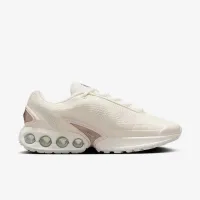 Nike Air Max Dn SE жіноча Кросівки колір білий