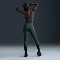 Nike Indy Light Support женская Padded Adjustable Sports Bra цвет зеленый