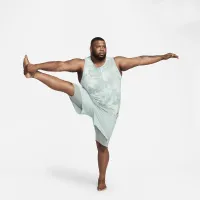 Nike Dri-FIT мужские Allover Print Sleeveless Yoga Top цвет серый