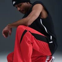 Nike Air чоловічі Woven спортивні штани колір червоний