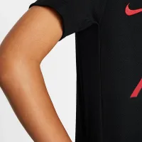 Liverpool FC Strike Special Edition Big дитячі Nike Dri-FIT Soccer Short-Sleeve Knit Top колір чорний