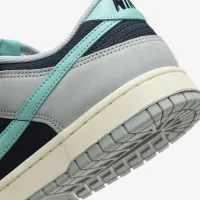 Nike Dunk Low Retro Premium чоловічі Кросівки колір сірий