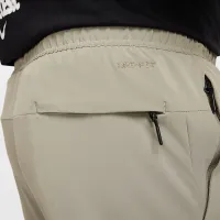Nike Unlimited чоловічі Dri-FIT Zippeколір червоний Cuff Versatile Pants колір зелений