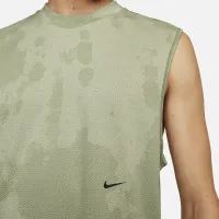 Nike Dri-FIT ADV A.P.S. чоловічі Versatile Tank колір зелений
