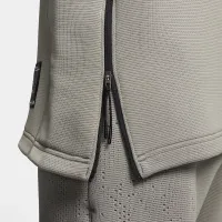 Nike A.P.S. чоловічі Therma-FIT ADV Versatile Crew колір сірий