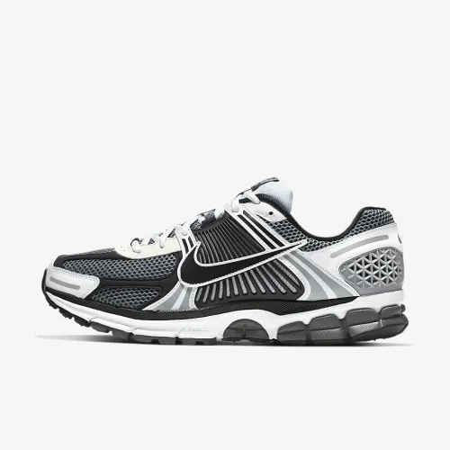 Nike Zoom Vomero 5 SE SP чоловічі Кросівки колір сірий