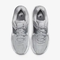 Nike Zoom Vomero 5 чоловічі Кросівки колір сірий