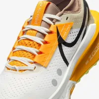 Nike Zegama 2 женская Trail Running Кроссовки цвет серый
