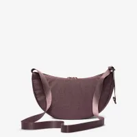 Nike Aura Crescent Crossbody сумка (4L) колір фіолетовий
