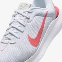 Nike Flex Experience Run 12 жіноча Road Running Кросівки колір білий