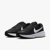 Nike Revolution 8 жіноча Road Running Кросівки (Extra Wide) колір чорний