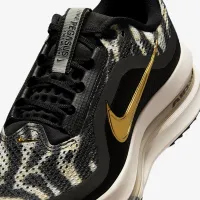 Nike Pegasus Premium жіноча Road Running Кросівки колір чорний