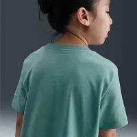 Nike Futura Little детские Everцвет зеленый футболка цвет зеленый