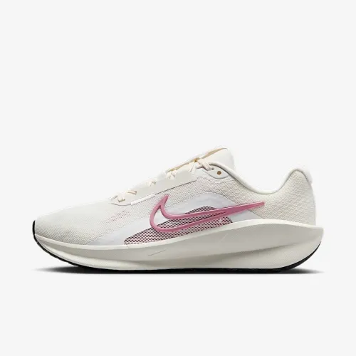 Nike Downshifter 13 женская Road Running Кроссовки цвет серый