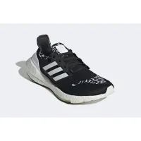 Кроссовки adidas Ultraboost 22 GX8019 -  Бело-Черные