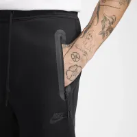 Nike Tech чоловічі Fleece Open-Hem Pants колір чорний