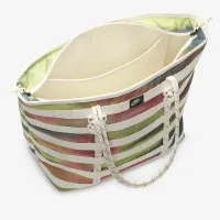 Nike Sportswear женская Artist Collection RPM Tote (26L) цвет белый