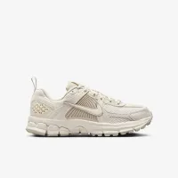Nike Vomero 5 Big дитячі Кросівки колір коричневий