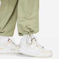 Nike Sportswear Everything Wovens женская Mid-Rise Open-Hem Pants цвет зеленый