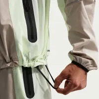 Nike Tech чоловічі Dri-FIT Woven Full-Zip Color-Block Windrunner Куртка колір коричневий