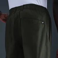 Nike Sportswear Club чоловічі Woven Cargo Pants колір зелений