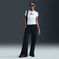 Nike Sportswear Chill Knit жіноча Slim Cropped футболка колір білий