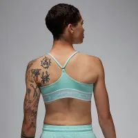 Nike Jordan Sport Indy женская Light Support Sports Bra цвет зеленый