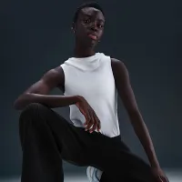 Nike Serena Williams Design Crew жіноча З високою талією Knit Pants колір чорний