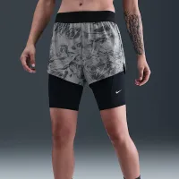 Nike Swift жіноча Mid-Rise 2-in-1 Running шорти with Reflective Accents колір сірий