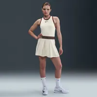 NikeCourt Slam жіноча Dri-FIT Tennis Костюм колір коричневий
