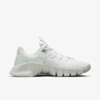Nike Free Metcon 5 Premium жіноча для тренування Кросівки колір білий