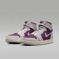 Nike Air Jordan 1 Zoom CMFT 2 жіноча Кросівки колір червоний