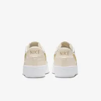 Nike Blazer Low Platform жіноча Кросівки колір коричневий