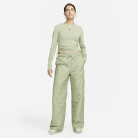 Nike Sportswear Essential женская Ribbed Long-Sleeve Mod Crop Top цвет зеленый