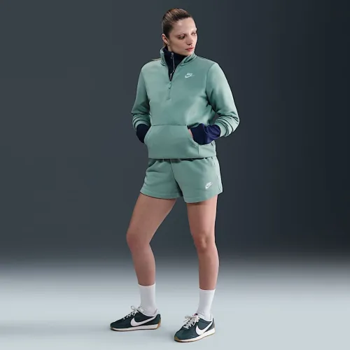 Nike Sportswear Club Fleece женская Mid-Rise шорты цвет зеленый