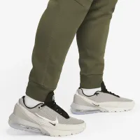 Nike Sportswear Tech Fleece чоловічі Joggers колір зелений