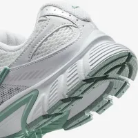 Nike V5 RNR жіноча Кросівки колір білий